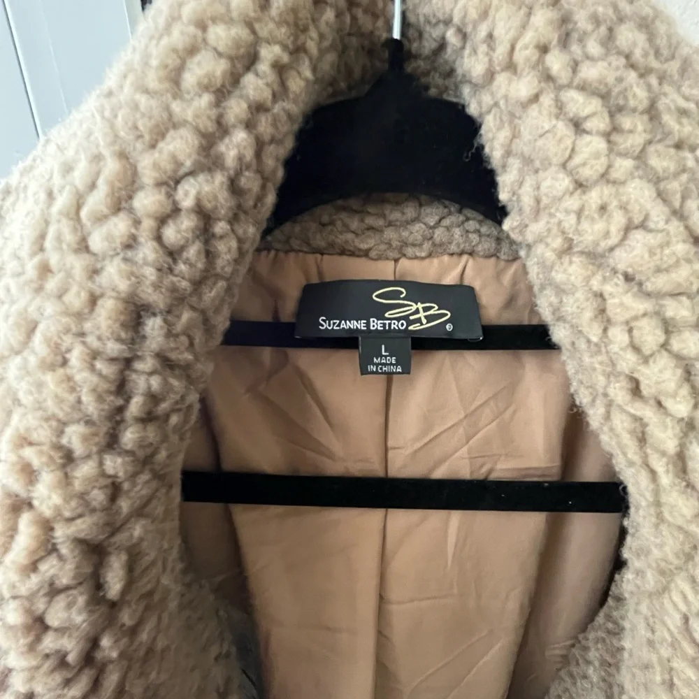 Suzanne Betro coats - Picture 2 of 4